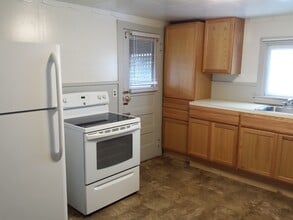 Building Photo - 26 S Church St