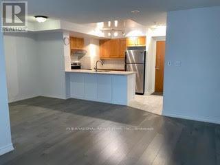 Building Photo - 7-707 Lorraine Dr