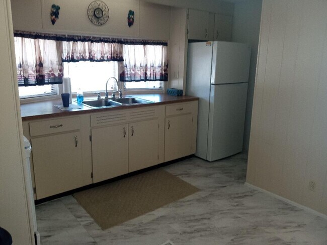 Foto del edificio - 3274 Welsh St