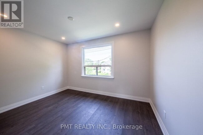 Building Photo - 34 Robindale Ave