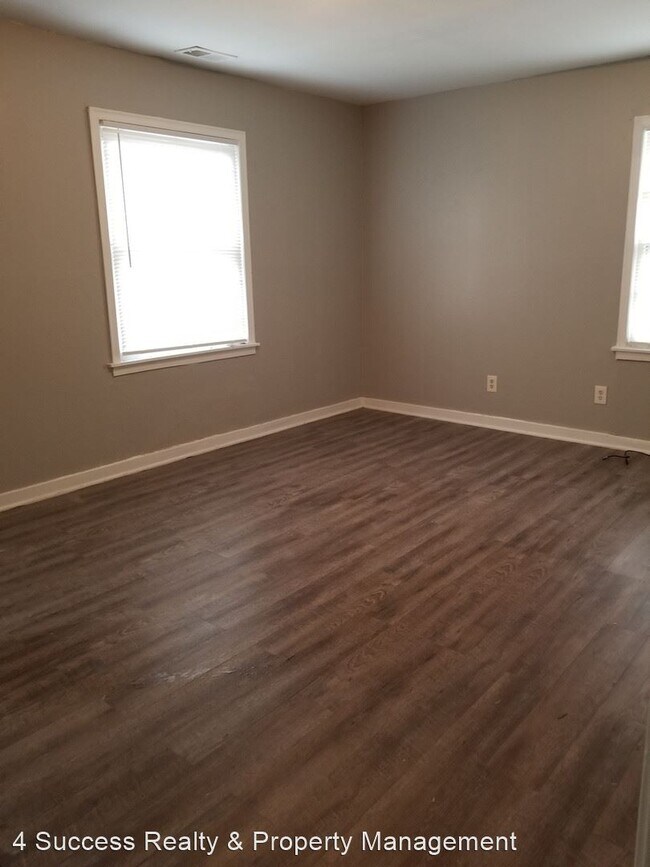 Building Photo - 2 br, 1 bath House - 720 Frayser Drive