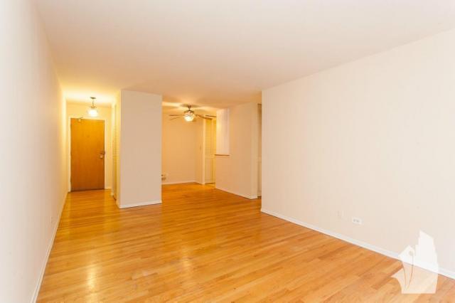 Foto del edificio - 1 bedroom in Chicago IL 60614