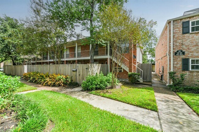 Foto del edificio - 847 Wax Myrtle Ln