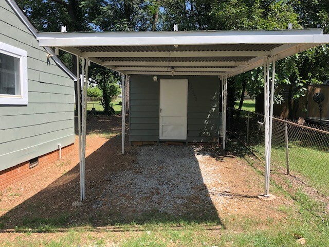 Building Photo - 413 Belvedere Cir
