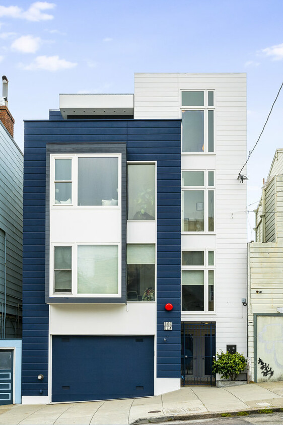 Primary Photo - 1316 Lyon St