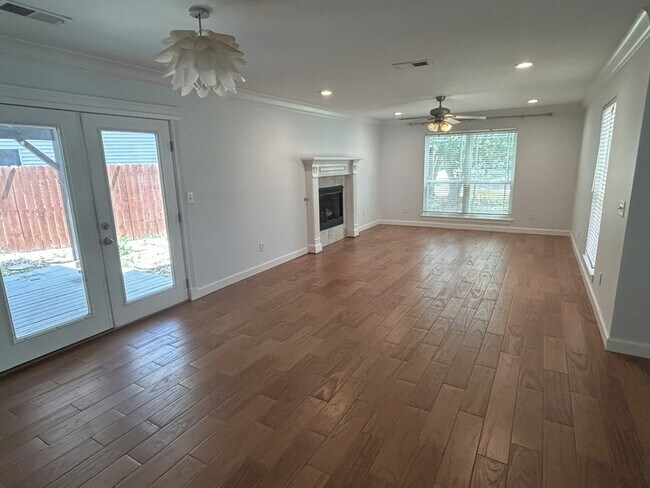 Building Photo - 3691 S Tower Cir