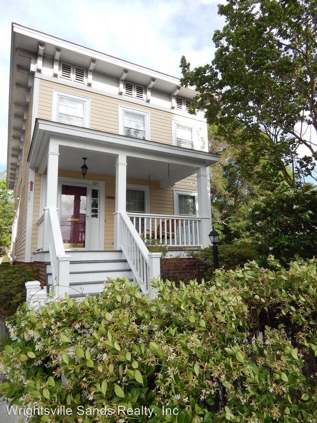 Primary Photo - 2 br, 2.5 bath House - 525 S. Front Street