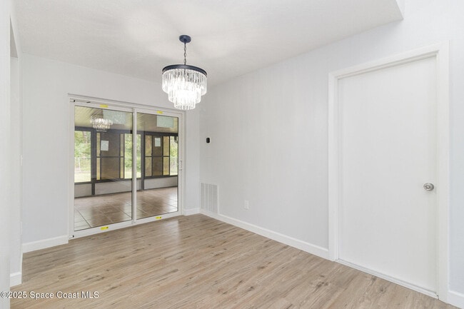 Building Photo - 1318 San Filippo Dr SE