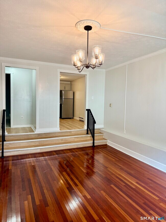 Foto del edificio - 949 Pleasant Valley Rd