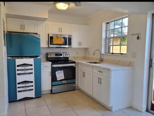 Foto del edificio - 7510 SW 152nd Ave