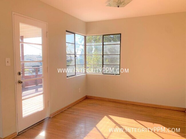 Building Photo - 3306 Hawk St