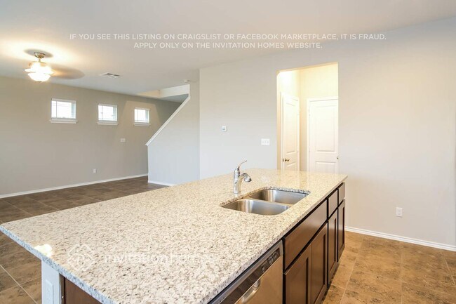 Foto del edificio - 3651 Sandy Brook Dr