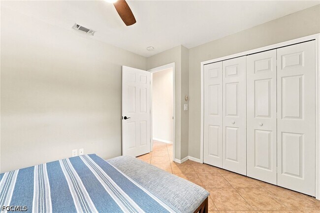 Building Photo - 18918 Cypress View Dr