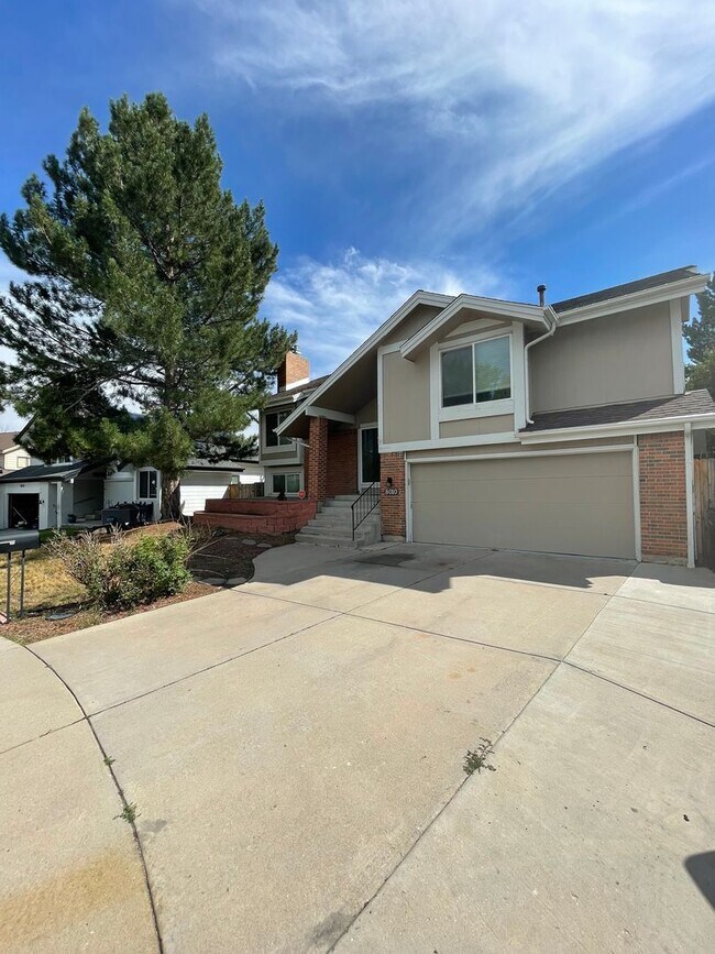 Foto del edificio - Spacious Arvada Home Near Lake Arbor Park....