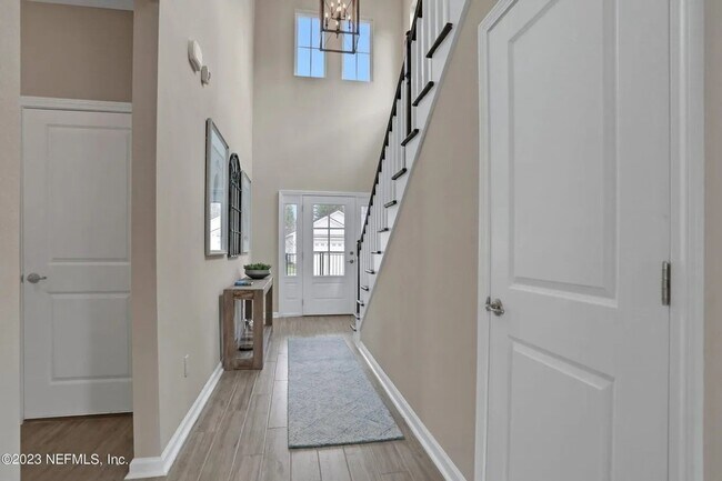 Foto del edificio - 580 Silver Landing Dr