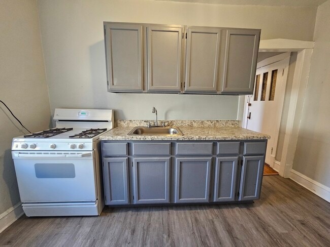 Foto del edificio - 4829 N Springfield Ave