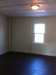 Foto del edificio - 5 br, 1 bath House - 111 WEST 6TH STREET