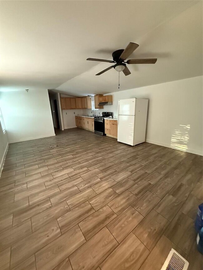 Foto del edificio - 163 Quail Ridge Dr