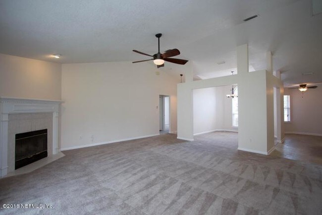 Building Photo - 1515 Walnut Creek Dr