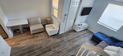 Building Photo - 1690 NE 33rd Ave