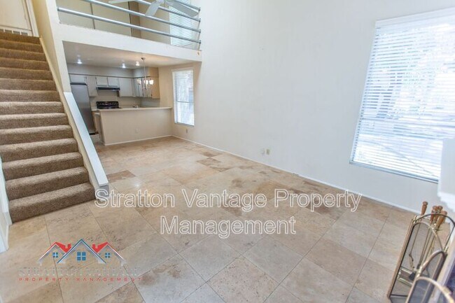 Foto del edificio - 1717 E Union Hills Dr