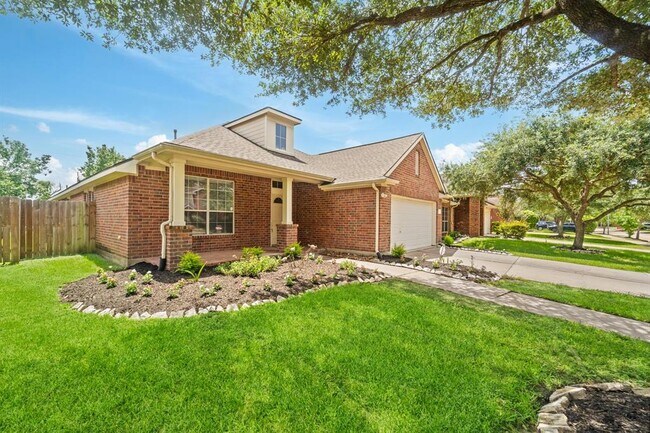Foto del edificio - 23219 Dewflower Dr