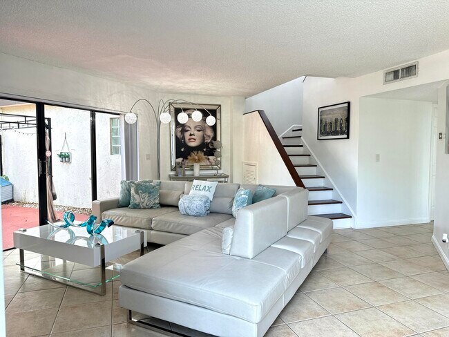 Foto del edificio - 152 Weybridge Cir