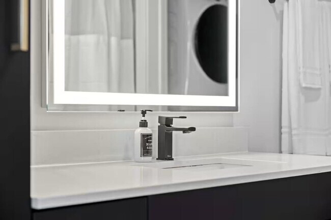 Foto del edificio - 3629 W Cypress St