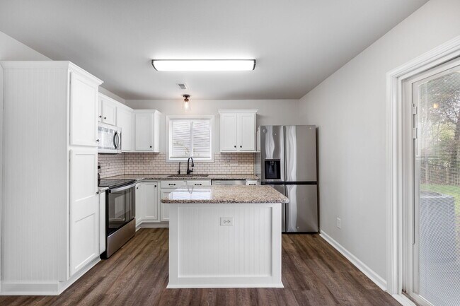 Foto del edificio - 10609 Spring Rain Ct