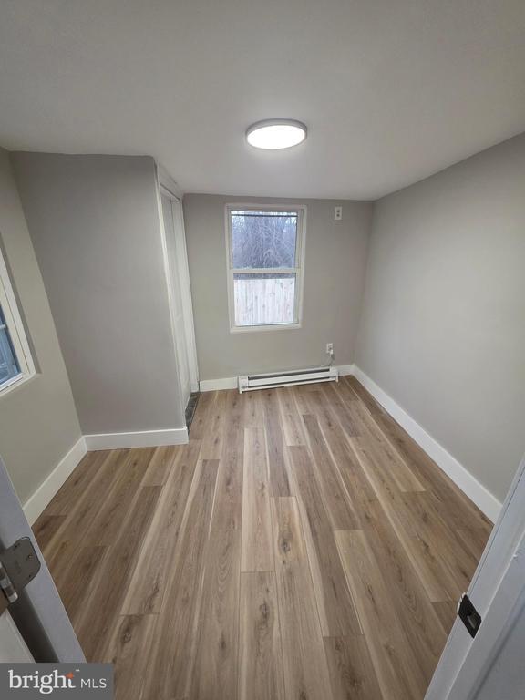 Foto del edificio - 158 W Green St