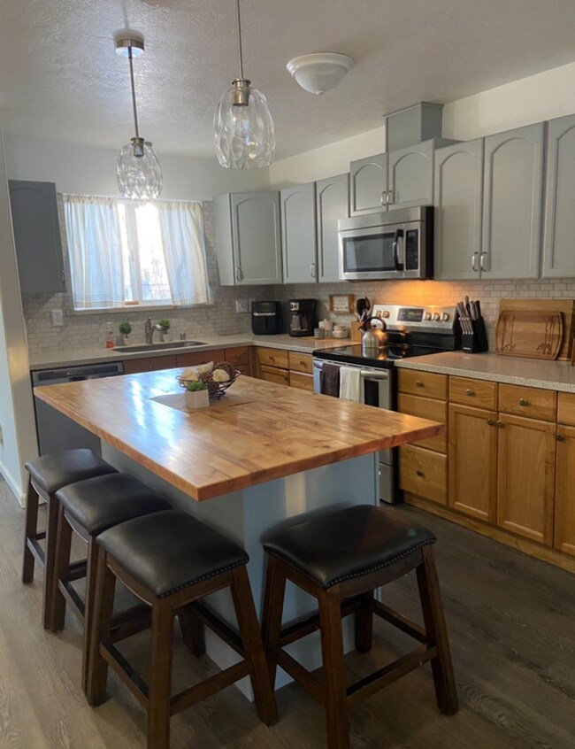 Foto del edificio - 1100 W Nugget Ave