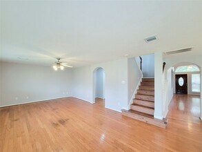 Building Photo - 6730 Wide Creek Dr