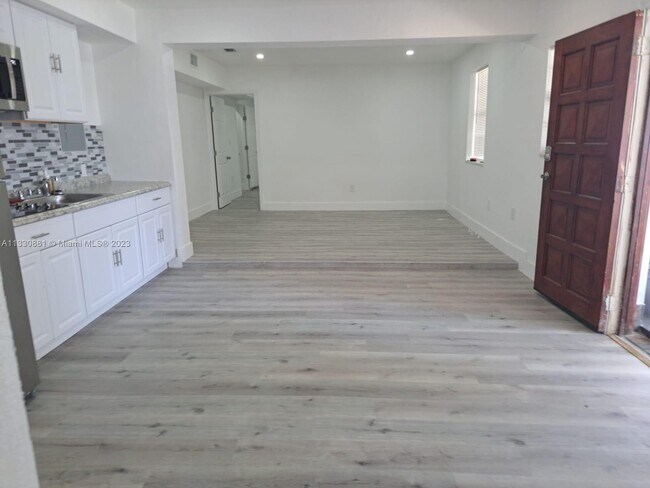 Foto del edificio - 14821 SW 104th Ave
