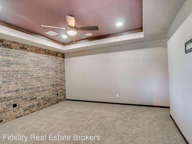 Building Photo - 3 br, 2 bath House - 2100 NW 172nd St