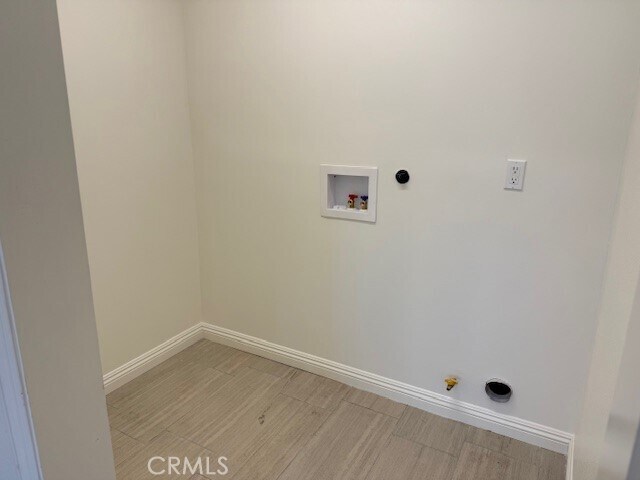 Foto del edificio - 315 W Belmont St