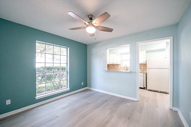 Building Photo - 2574 Marilee Ln