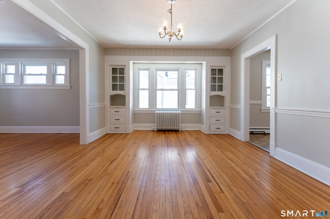 Building Photo - 45 Boulanger Ave