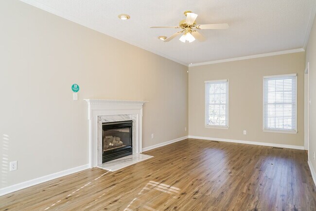 Foto del edificio - 11 Redding Ct