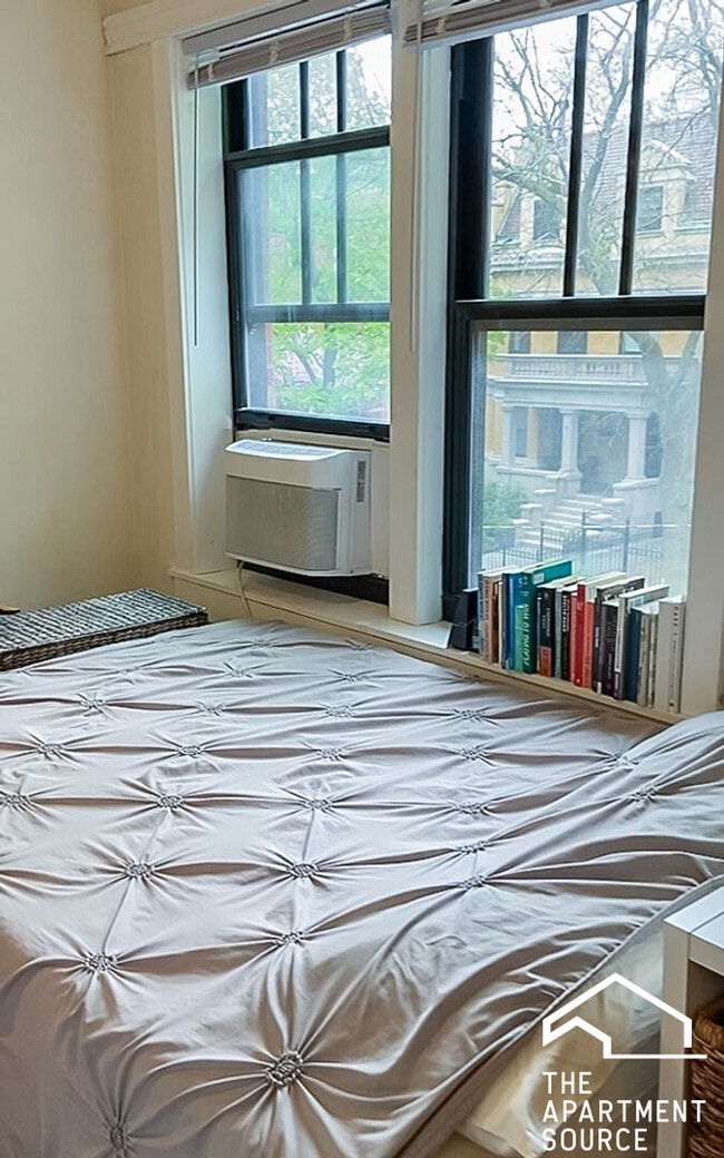 Foto del edificio - 630 W Arlington Pl