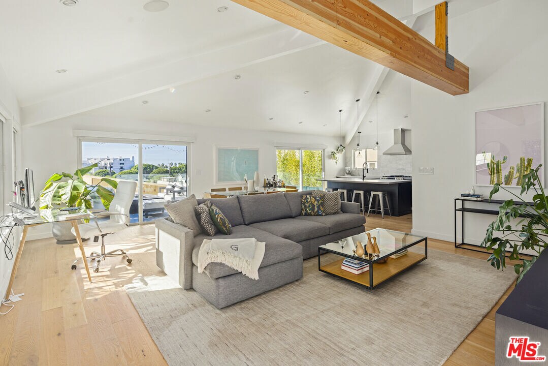 Foto principal - 2918 3rd St