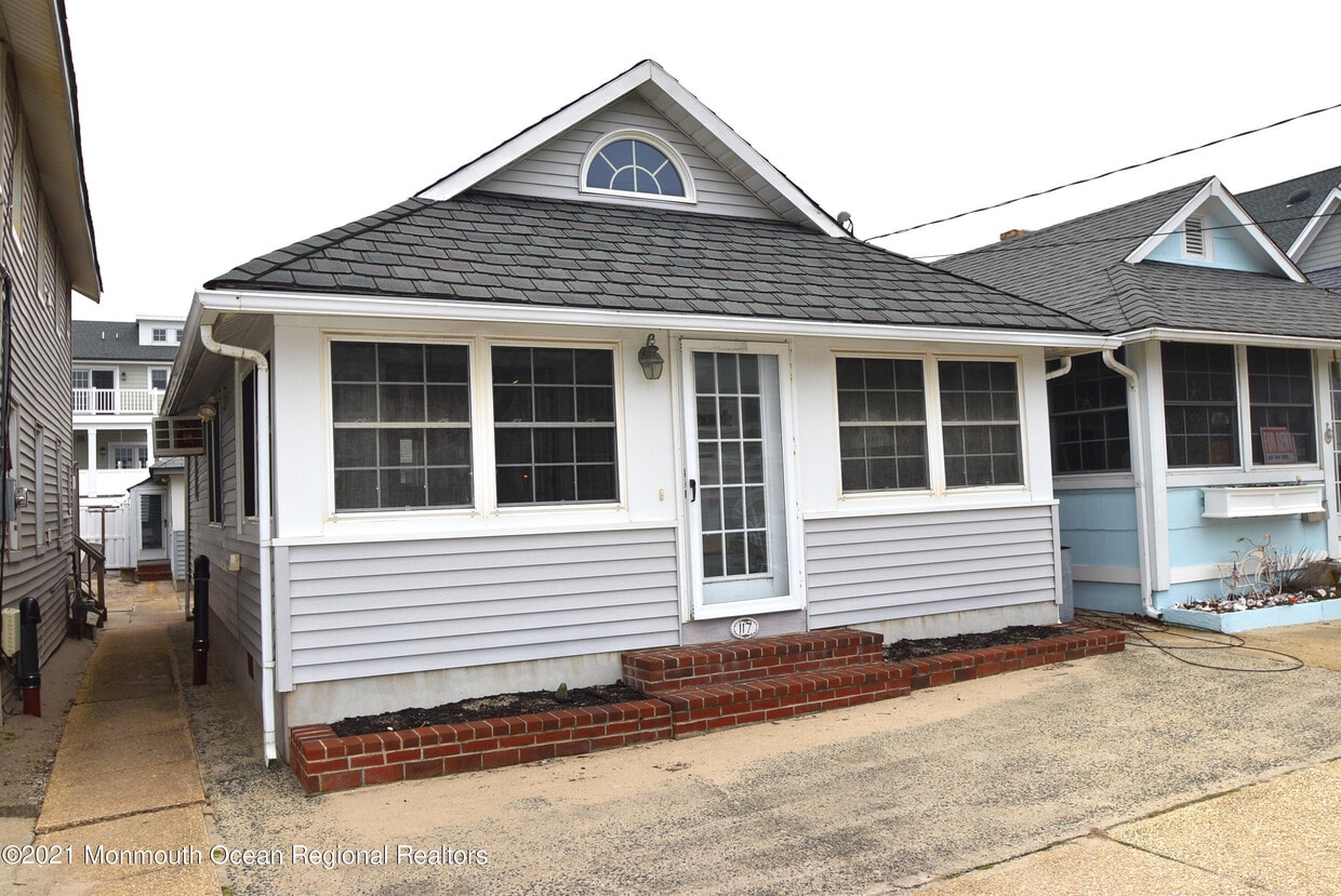 117 1st Ave, Manasquan, NJ 08736 House for Rent in Manasquan, NJ