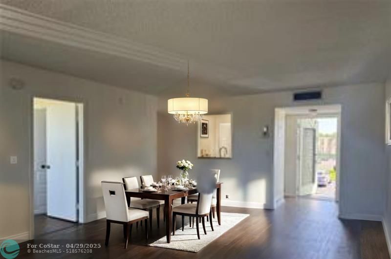 Foto principal - 7301 NW 18th St