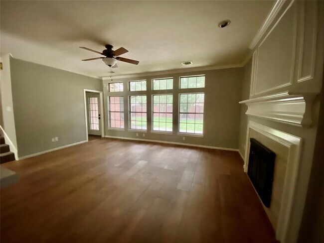 Foto del edificio - 14535 Circlewood Way