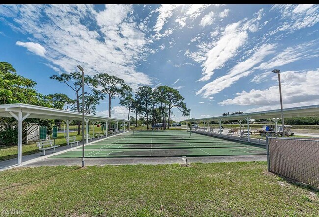 Foto del edificio - 2 br, 2 bath Mobile Home - Tall Pines Mobi...