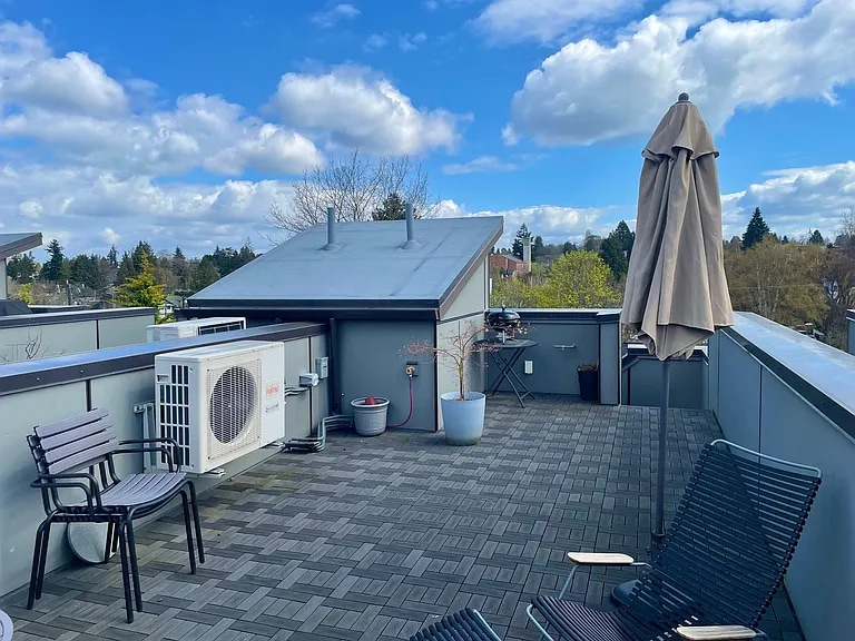 this gorgeous 4 Star Green Built two bedroom, two bath town home - this gorgeous 4 Star Green Built two bedroom, two bath town home