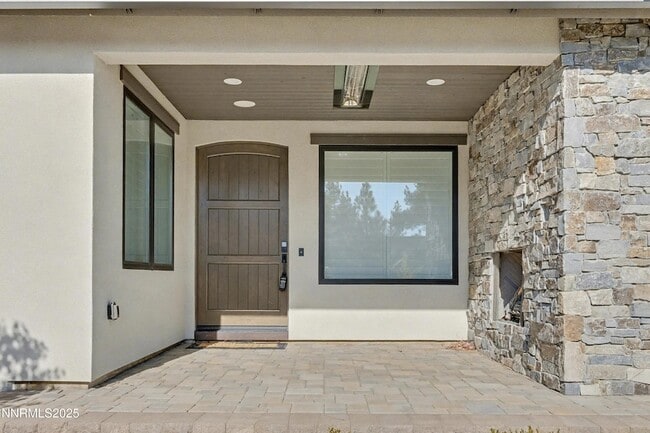 Foto del edificio - 20765 Parc Forêt Dr