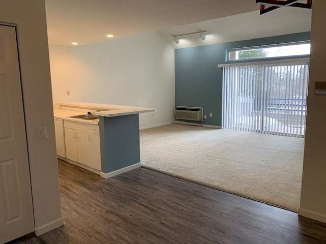 Entrada - Blueberry Hill Apartments
