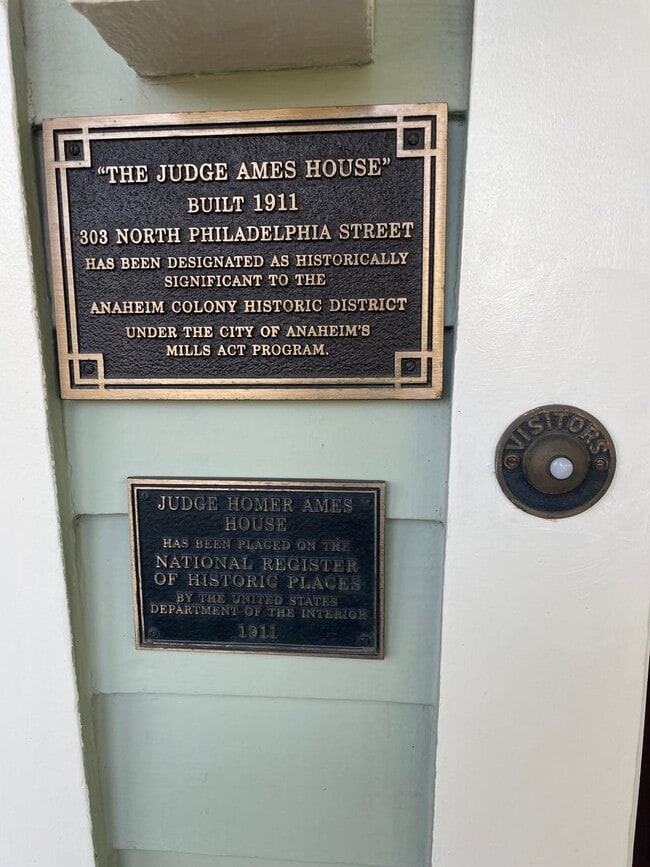 Building Photo - BEAUTIFUL, HISTORIC HOME IN THE HEART OF D...