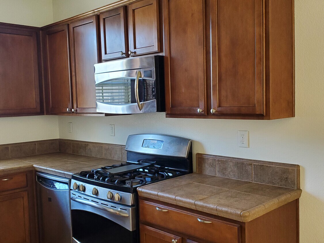 200 Bankside Way, Sacramento, CA 95835 House Rental in Sacramento, CA