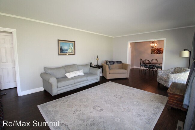 Foto del edificio - 3 br, 2 bath House - 524 Benton Court